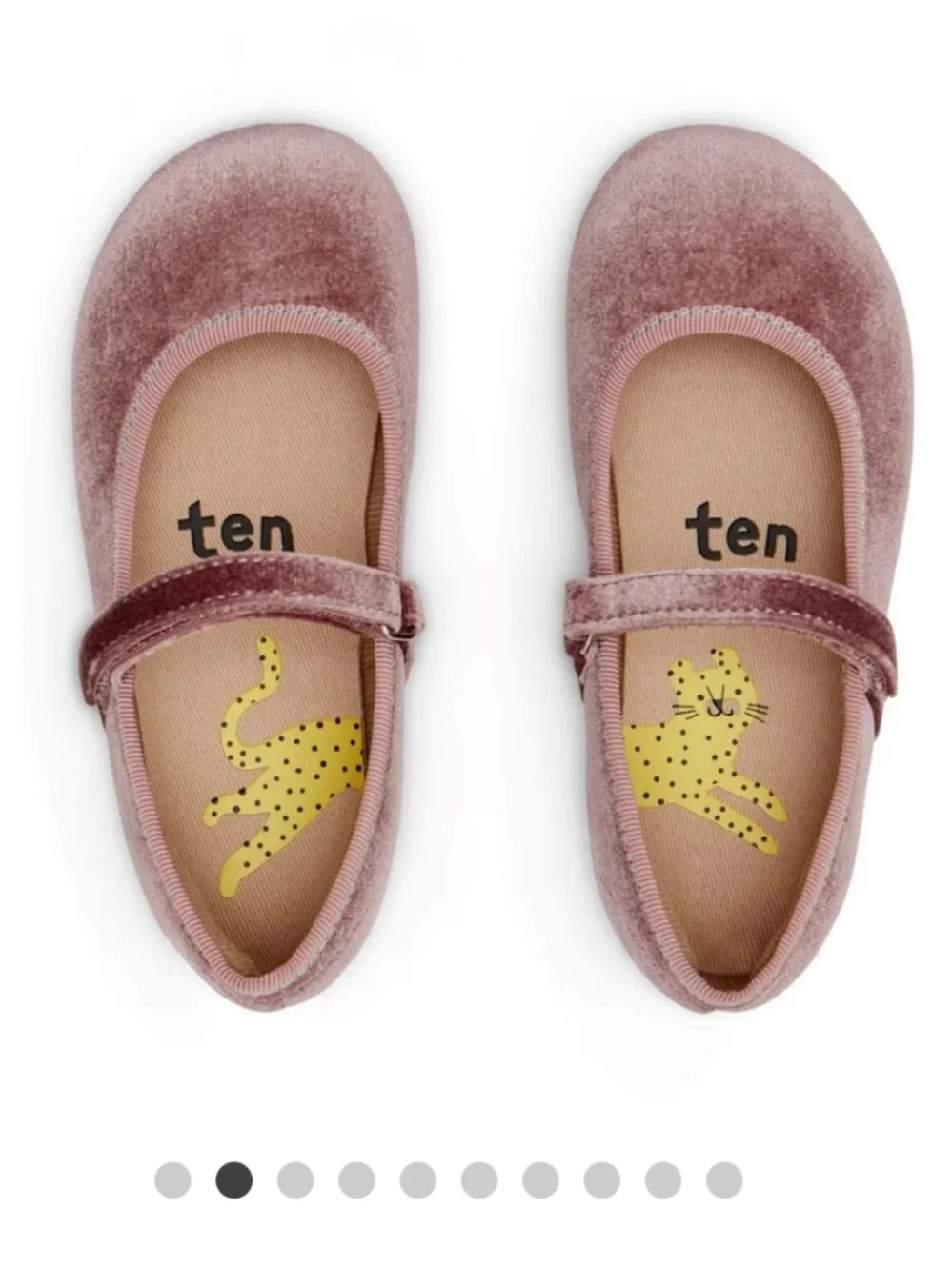 Ten Little Velvet Ballet Shoes in Pink